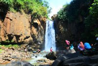 Wisata Alam Curug Gombong