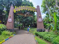 Taman Legenda Keong Emas