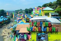 Kampung Warna-warni Dewi Endang Sukarni