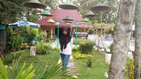 Museum Kampoeng Motor Dan Kolam Renang Cak Soen