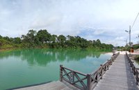 Danau Biru Tewang Manyangen