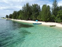 Wisata Pulau Dodola Pasir Putih