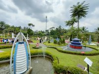 Mini Mania - Taman Miniatur Dunia