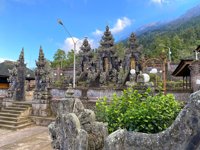 Mt Agung Community Guides