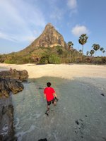 Pantai Lifetrip Molas