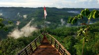 Wisata Alam Puncak Heas