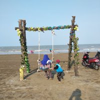 Wisata Pantai Aladdin