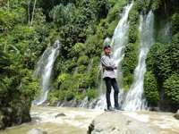 Wisata Air Terjun Curup Maung