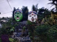 Wisata Kampung Topeng