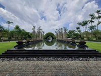 Search Enjoy And Alive