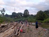 Wisata Sungai Sengayam