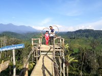 Bukit Selfie Bukit Aurora