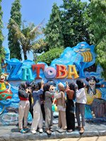 Kolam Renang Zatobay