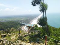 Puncak Bukit Hud