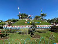 Wisata Dunia Pelangi