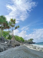 Obisingga Beach (pantai Obisingga)
