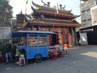 Kelenteng Hok Lay Kiong