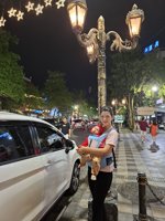 Mlaku - Mlaku Nang Tunjungan Surabaya