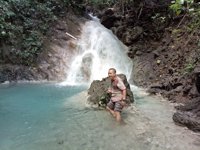 Goa Dan Grojogan Putri Ayu