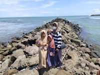 Pantai Jetis Exotis