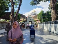 Kawasan Wisata Religi Raden Rahmat Sunan Ampel