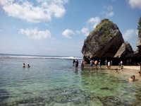 Pantai Padang Padang