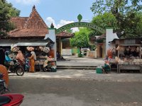 Wisata Ziarah Makam Syeh Djangkung