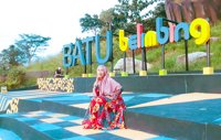 Wisata Alam Batu Belimbing Bangka Selatan