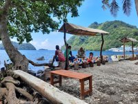 Pantai Wisata Parigi Dua