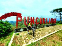 Wisata Puncak Langit Tunggorono