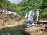 Air Terjun Tirta Buana