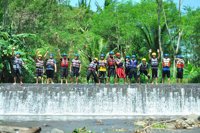 Objek Wisata River Tubing Manggolo Kusumo