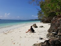 Pantai Ngurbloat Desa Ngilngof - Kei Islands